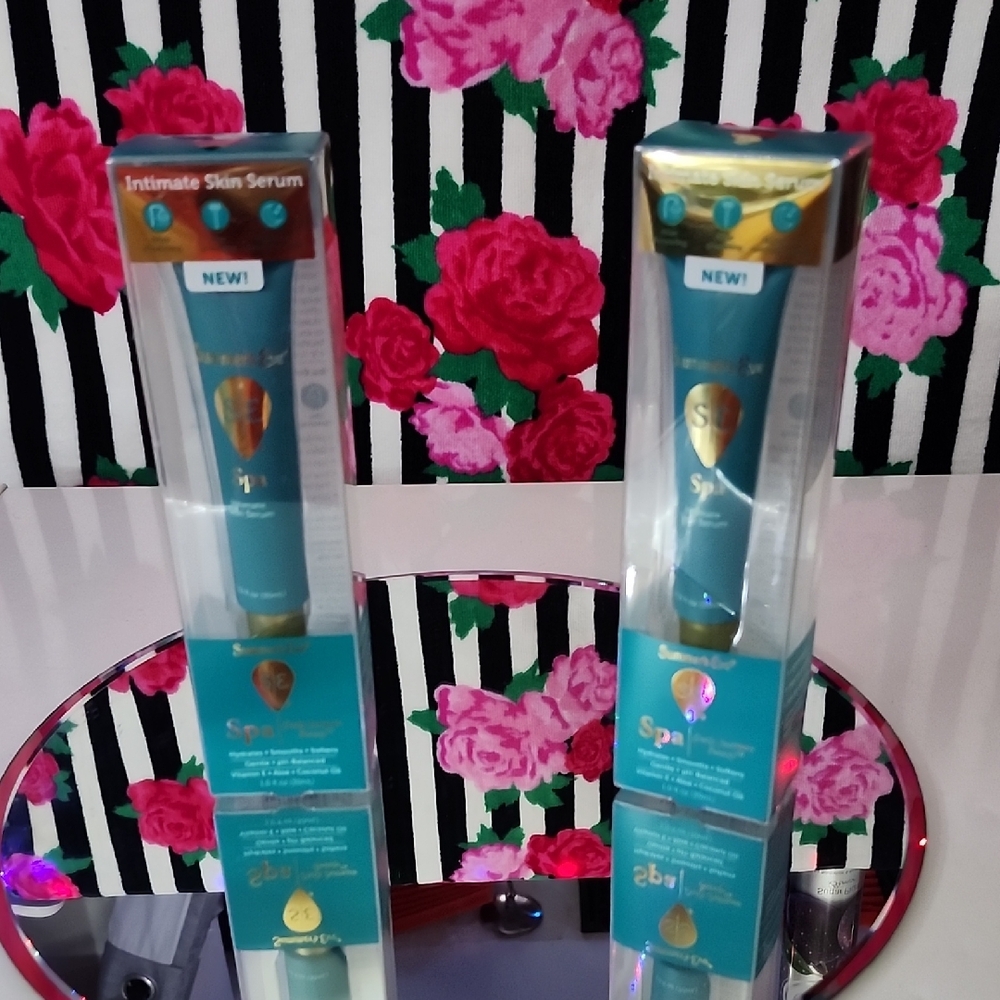 Intimate Skin Serum - Blue and Gold